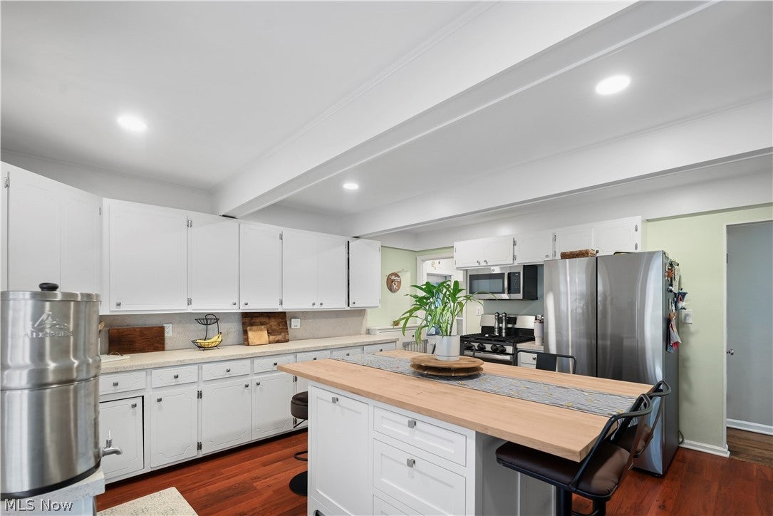 7363 Westview Drive