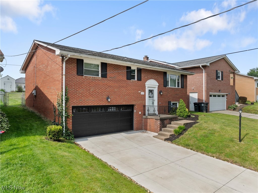 2630 Lafayette Boulevard, Steubenville, Ohio image 3