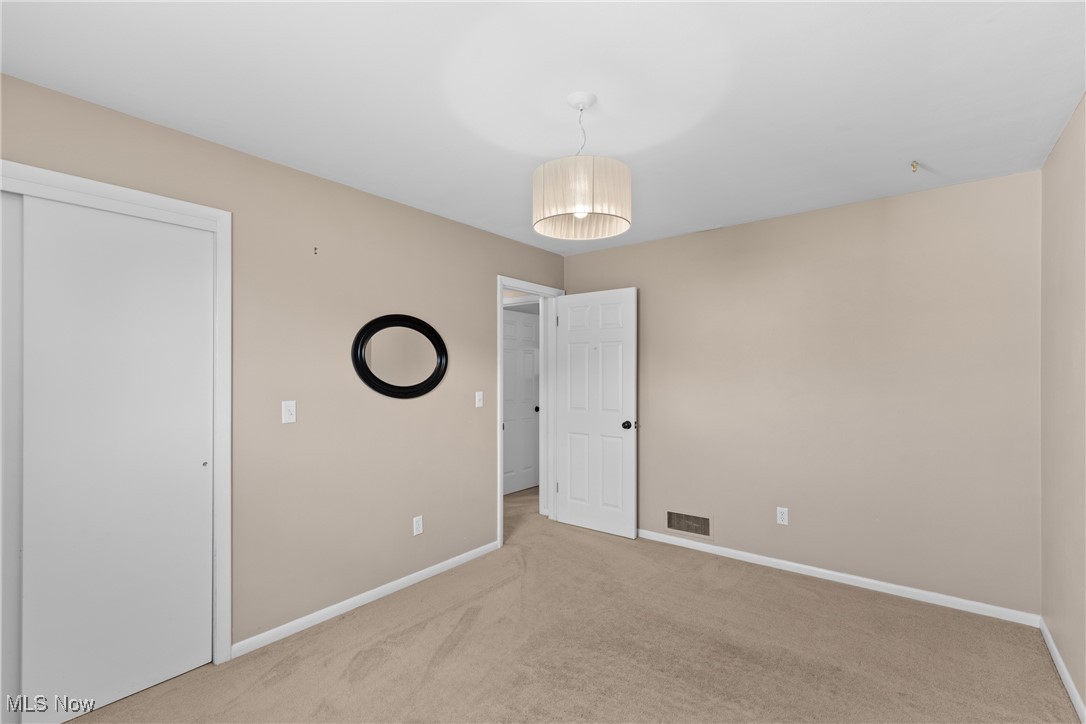 2630 Lafayette Boulevard, Steubenville, Ohio image 19