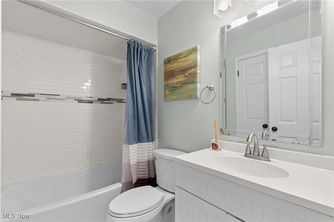 2630 Lafayette Boulevard, Steubenville, Ohio image 13