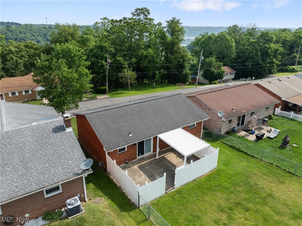 2630 Lafayette Boulevard, Steubenville, Ohio image 32