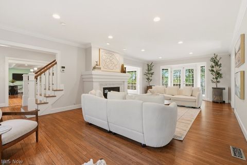 Tiny photo for 50 Park Lane, Chagrin Falls, OH 44022 (MLS # 5207229)