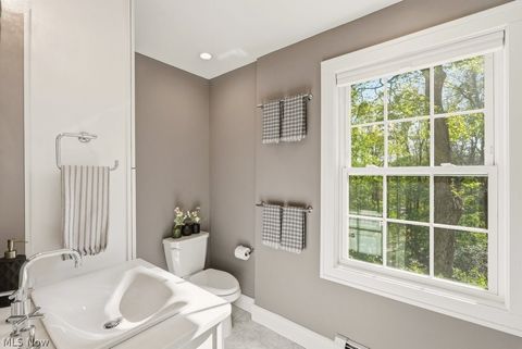 Tiny photo for 50 Park Lane, Chagrin Falls, OH 44022 (MLS # 5207229)