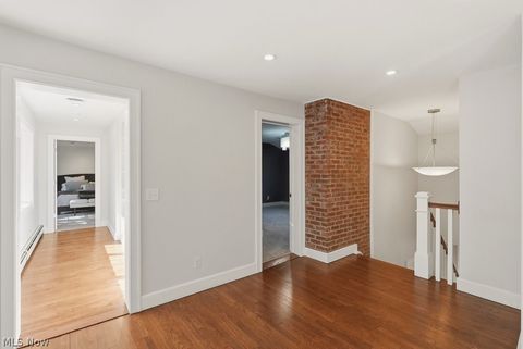 Tiny photo for 50 Park Lane, Chagrin Falls, OH 44022 (MLS # 5207229)