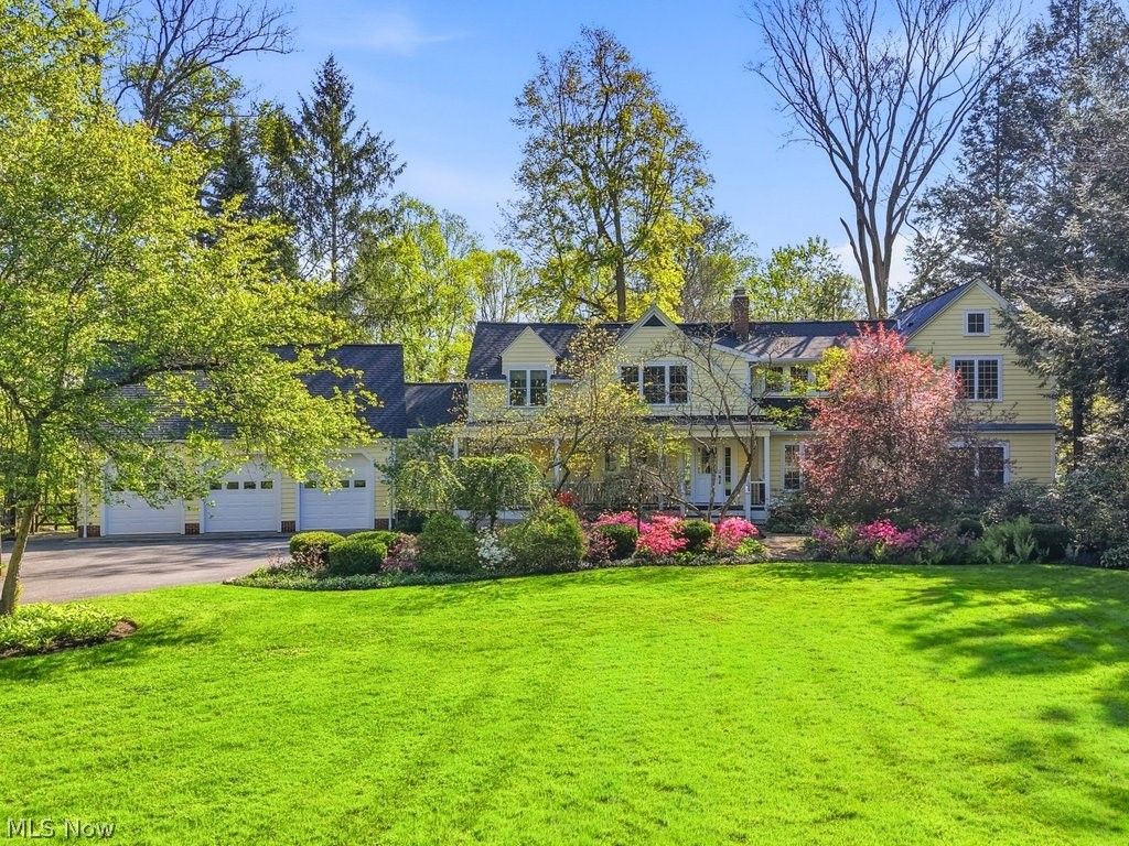 Photo of 50 Park Lane, Chagrin Falls, OH 44022 (MLS # 5207229)