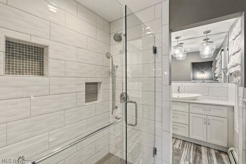 Tiny photo for 50 Park Lane, Chagrin Falls, OH 44022 (MLS # 5207229)