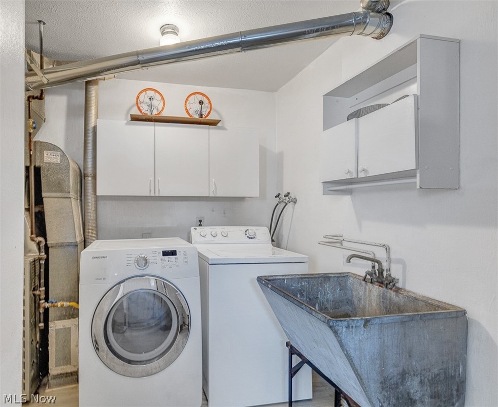 Warren Pkwy Condo - Residential