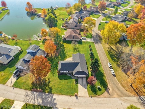 Tiny photo for 3854 Surfside Circle, Aurora, OH 44202 (MLS # 5256089)