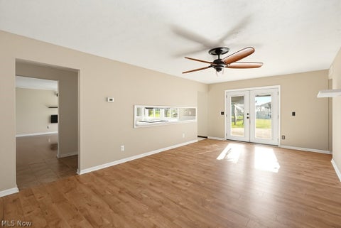 Tiny photo for 3854 Surfside Circle, Aurora, OH 44202 (MLS # 5256089)