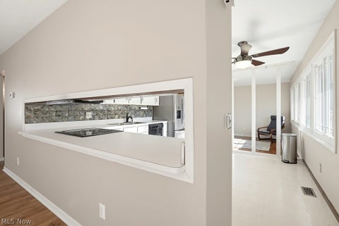 Tiny photo for 3854 Surfside Circle, Aurora, OH 44202 (MLS # 5256089)