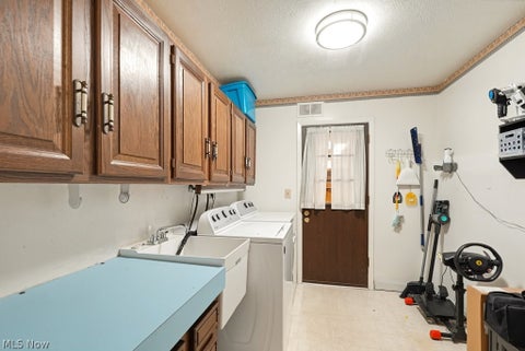 Tiny photo for 3854 Surfside Circle, Aurora, OH 44202 (MLS # 5256089)