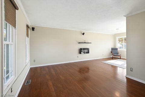Tiny photo for 3854 Surfside Circle, Aurora, OH 44202 (MLS # 5256089)