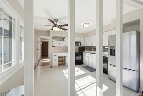 Tiny photo for 3854 Surfside Circle, Aurora, OH 44202 (MLS # 5256089)