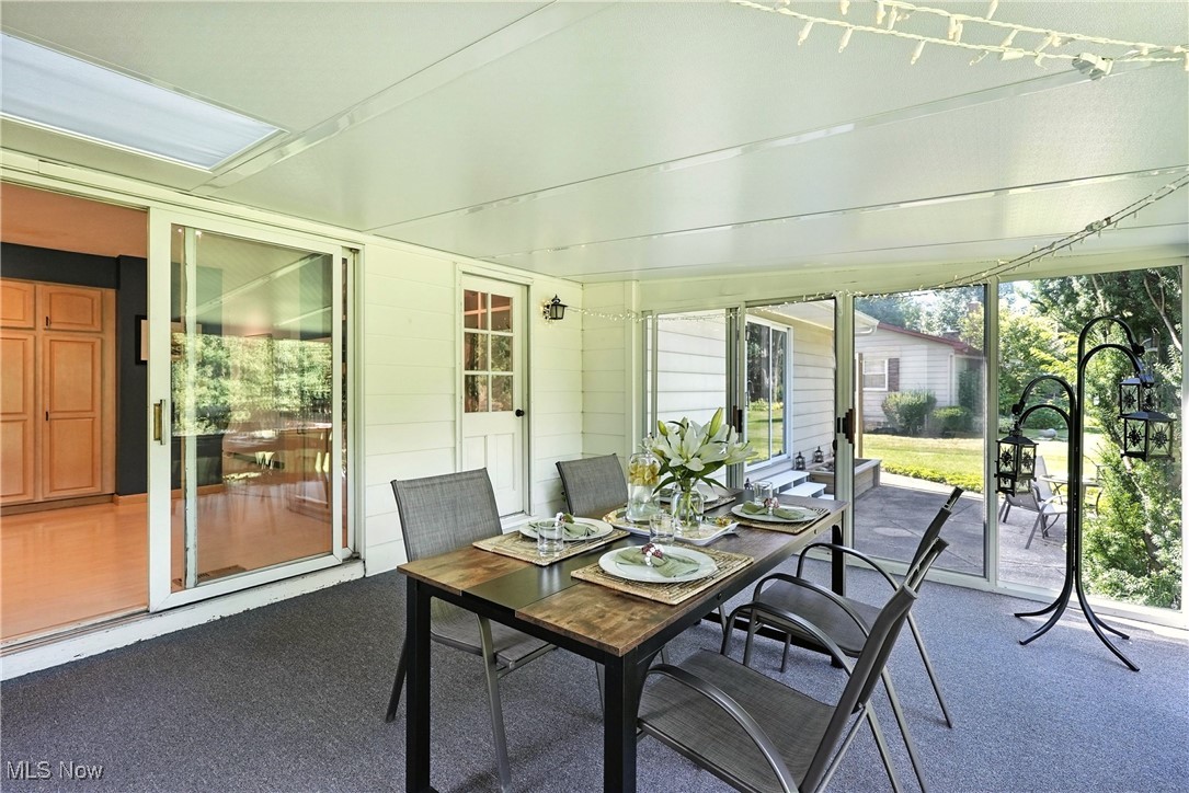 Fairlawn, Ohio 44333, United States, 4 Bedrooms Bedrooms, ,3 BathroomsBathrooms,Residential,Active,183550