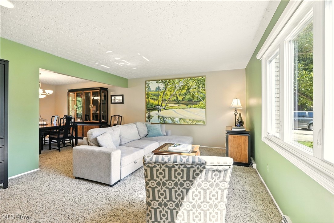 Fairlawn, Ohio 44333, United States, 4 Bedrooms Bedrooms, ,3 BathroomsBathrooms,Residential,Active,183550