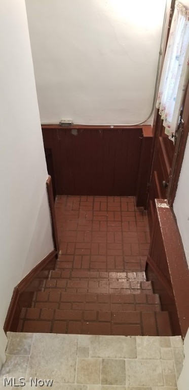 H Ibele & Jm Pettibones Sub - Residential Lease