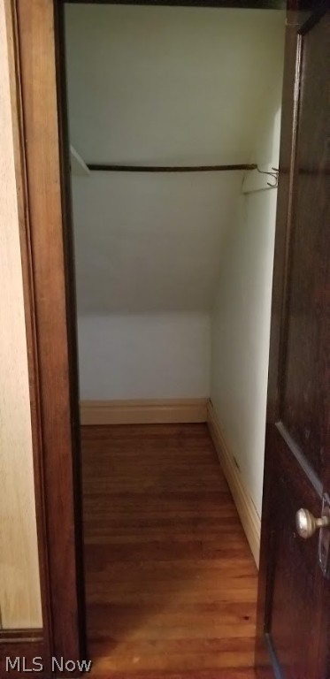 H Ibele & Jm Pettibones Sub - Residential Lease