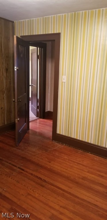 H Ibele & Jm Pettibones Sub - Residential Lease