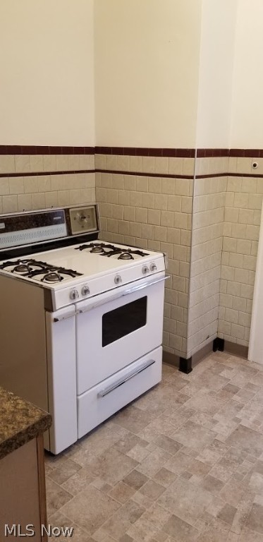 H Ibele & Jm Pettibones Sub - Residential Lease