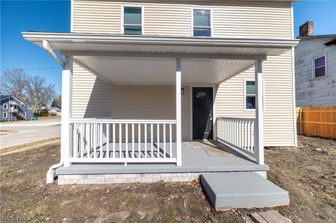 Tiny photo for 807 E Third Street, Salem, OH 44460 (MLS # 5190101)