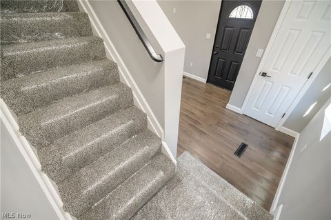 Tiny photo for 807 E Third Street, Salem, OH 44460 (MLS # 5190101)