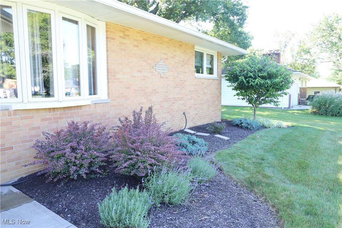 8259 Craig Lane
