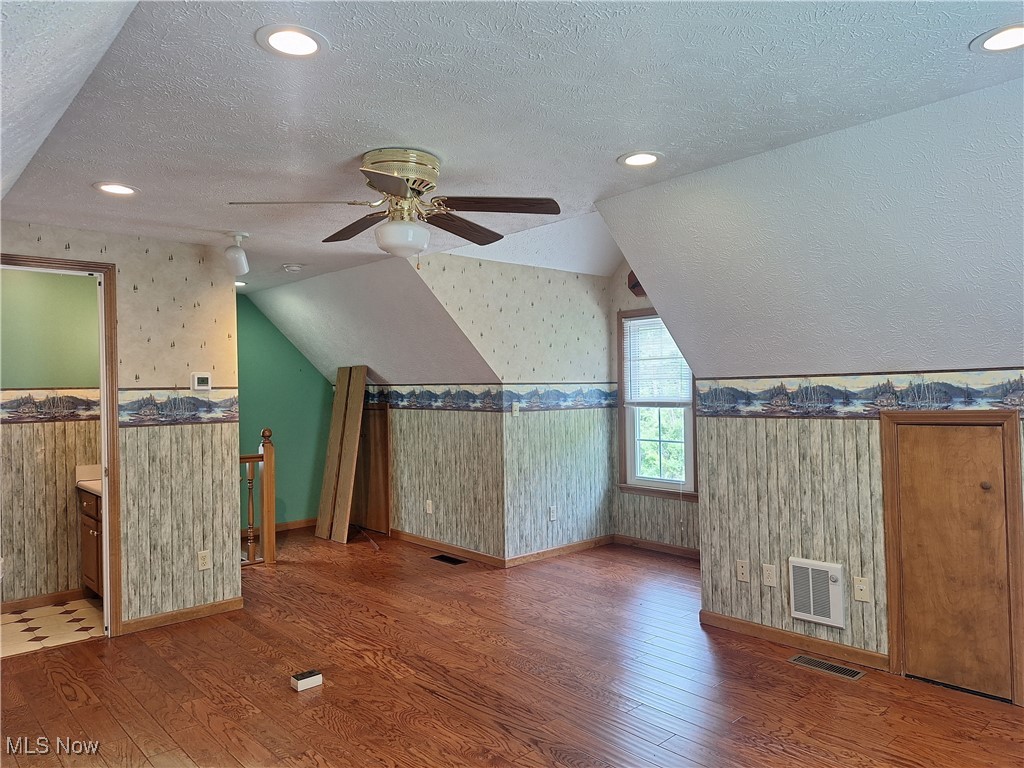 16604 Old State Road, Middlefield, Ohio image 30