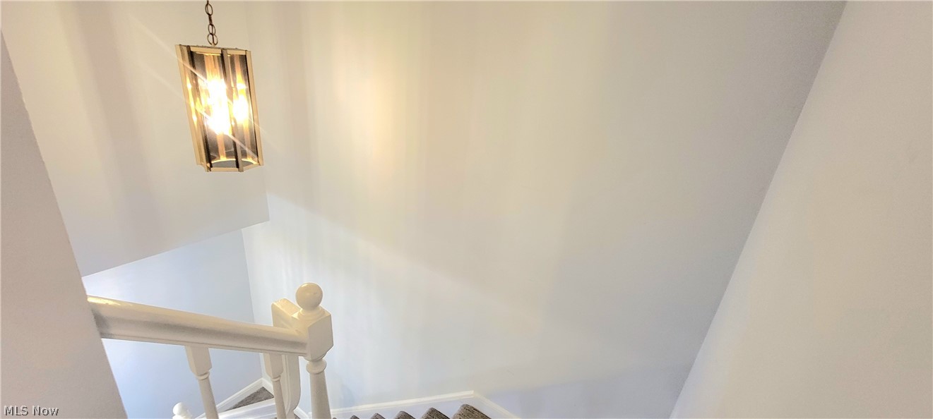 Rolling Hills Condo - Residential