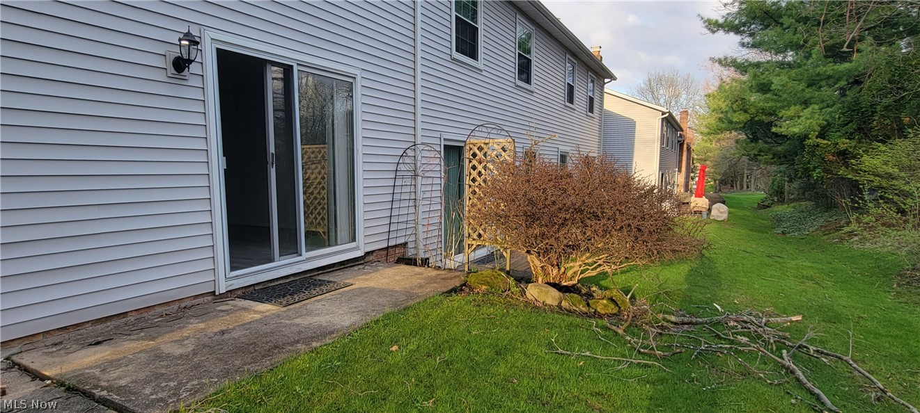 Rolling Hills Condo - Residential