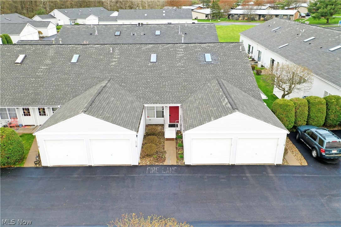 Lake Pointe Condo - Residential