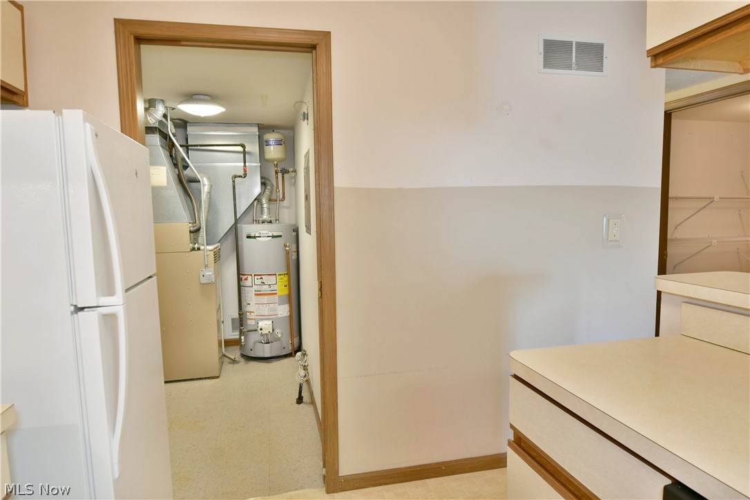 Lake Pointe Condo - Residential