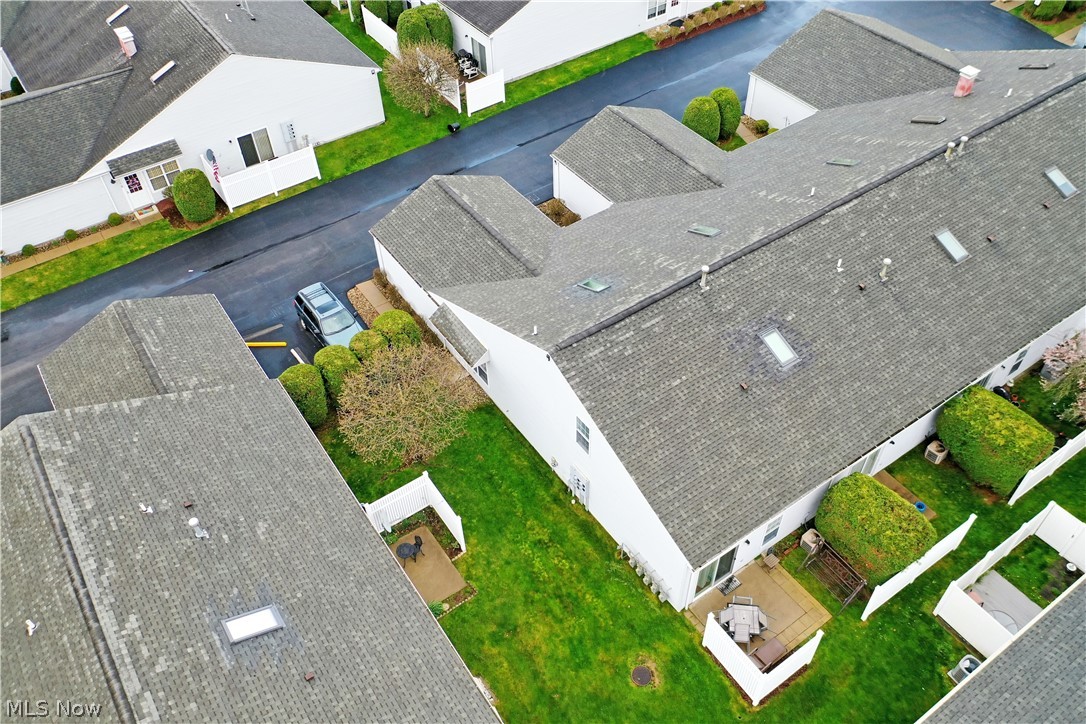 Lake Pointe Condo - Residential