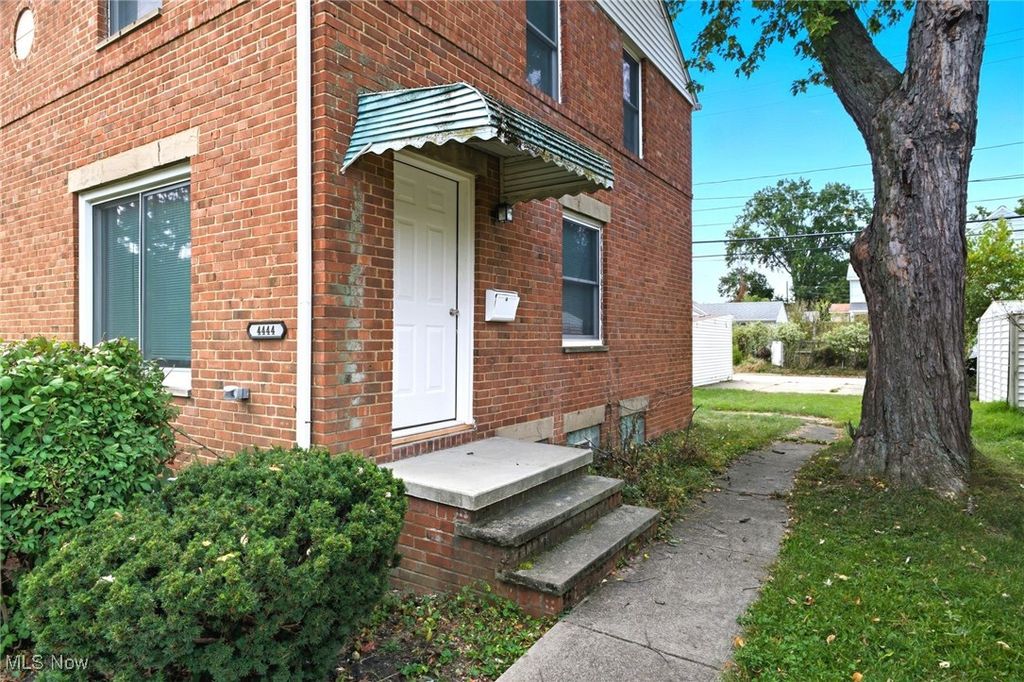 Photo of 4444 Roadoan Road, Brooklyn, OH 44144 (MLS # 5163789)