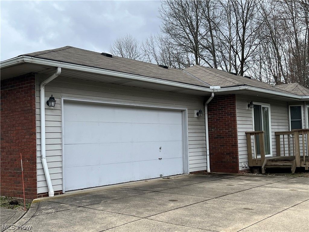 Photo of 17615 Alexander Road, Walton Hills, OH 44146 (MLS # 5196851)