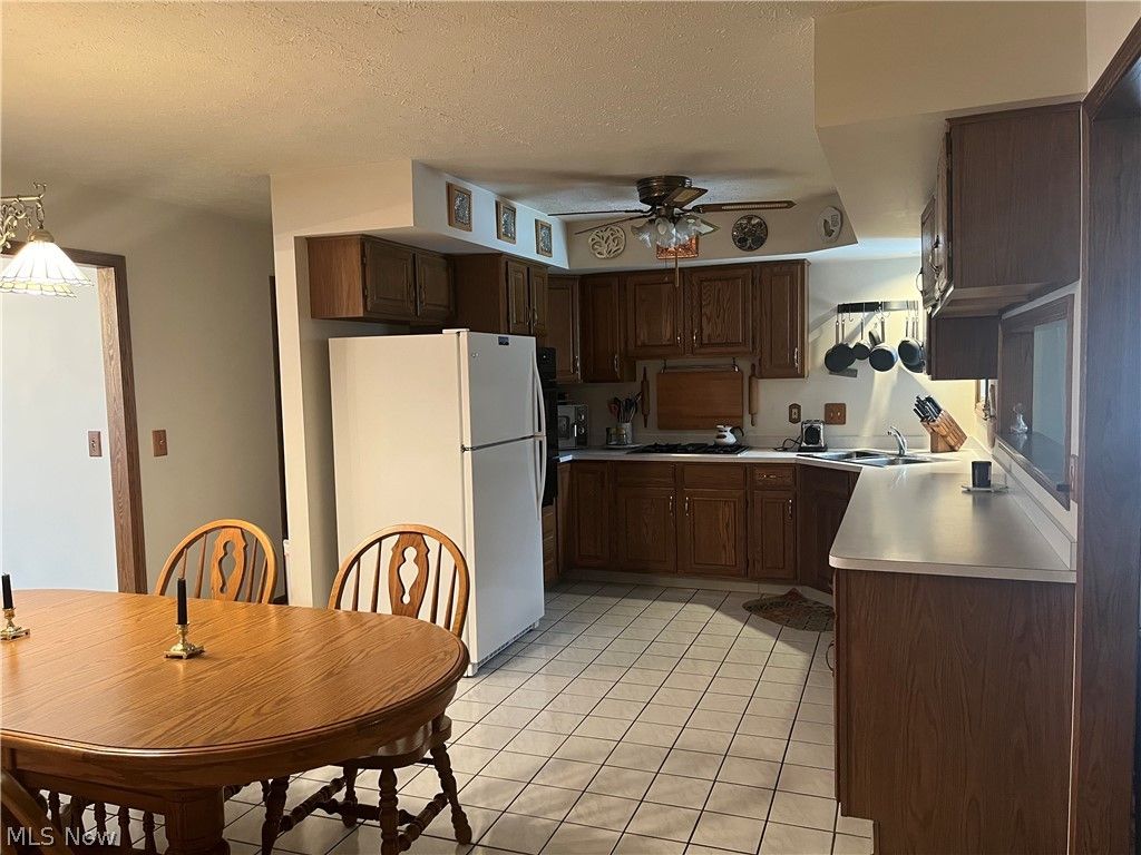 Photo of 17615 Alexander Road, Walton Hills, OH 44146 (MLS # 5196851)