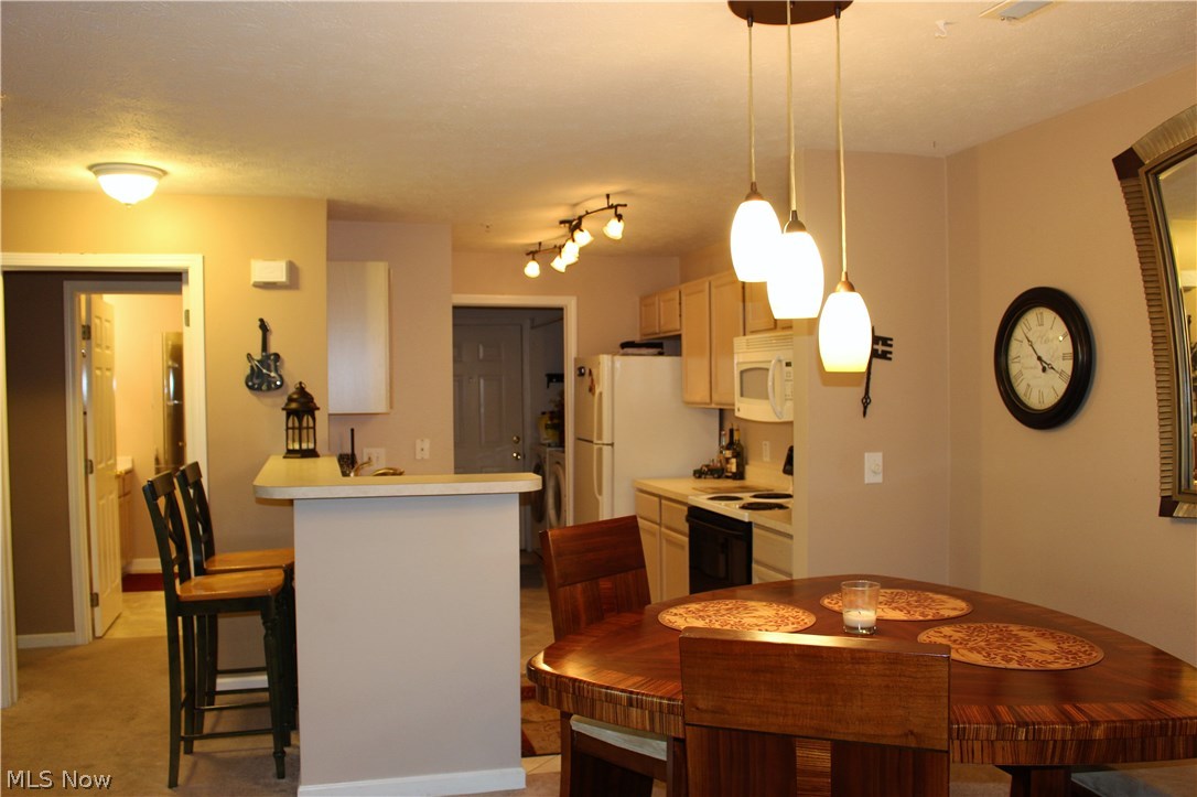 Lenox Crk Condo Ph III - Residential Lease