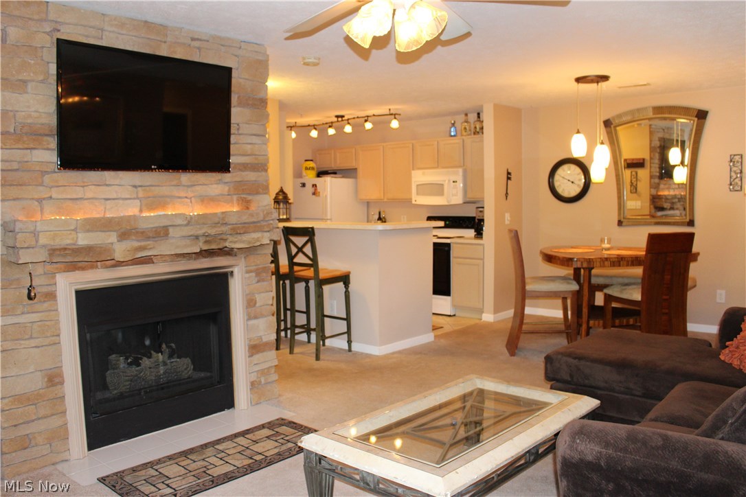 Lenox Crk Condo Ph III - Residential Lease