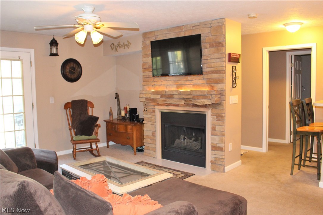 Lenox Crk Condo Ph III - Residential Lease