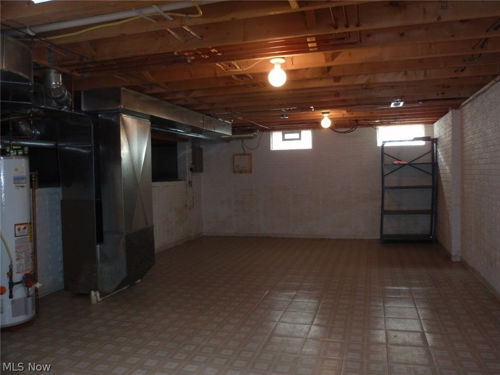 Villas/Hlnd Park Condo - Residential