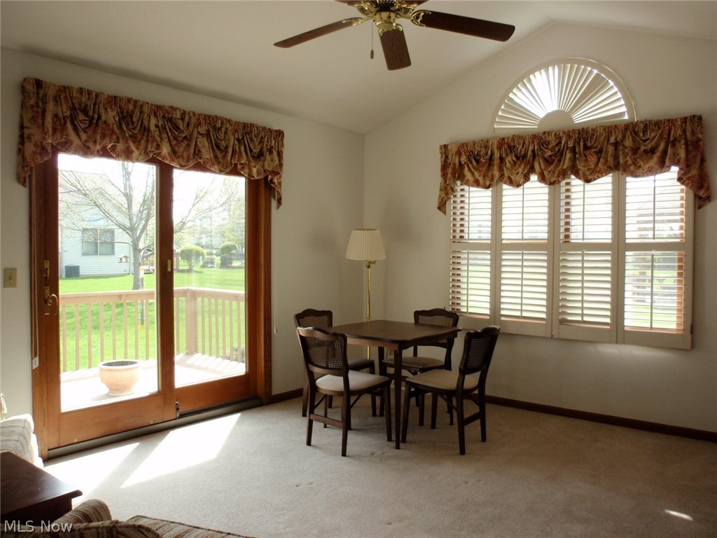 Villas/Hlnd Park Condo - Residential