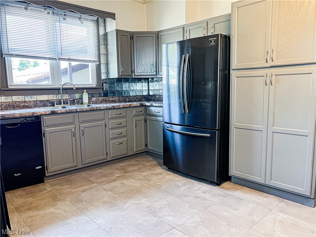 Saltsmans Fourth Add - Residential