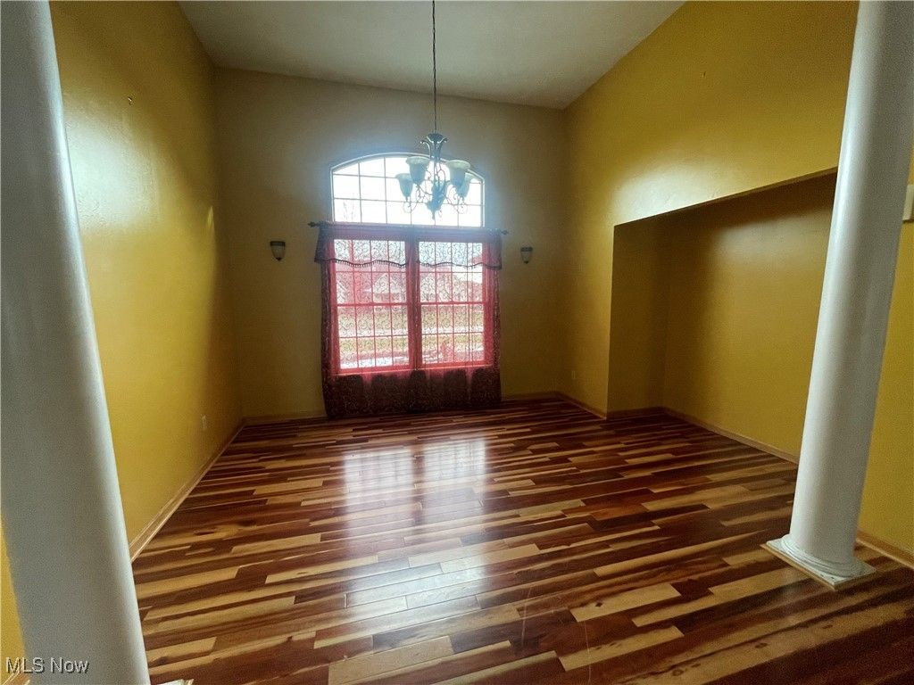 Photo of 1193 Edgewood Circle NW, Carrollton, OH 44615 (MLS # 5183514)