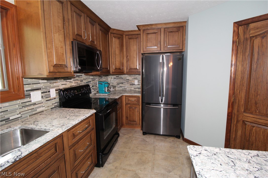 Royal Vly Dev Stage - Residential