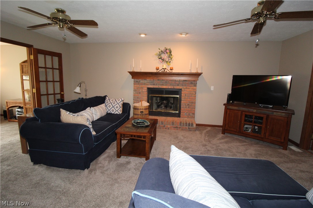 Royal Vly Dev Stage - Residential