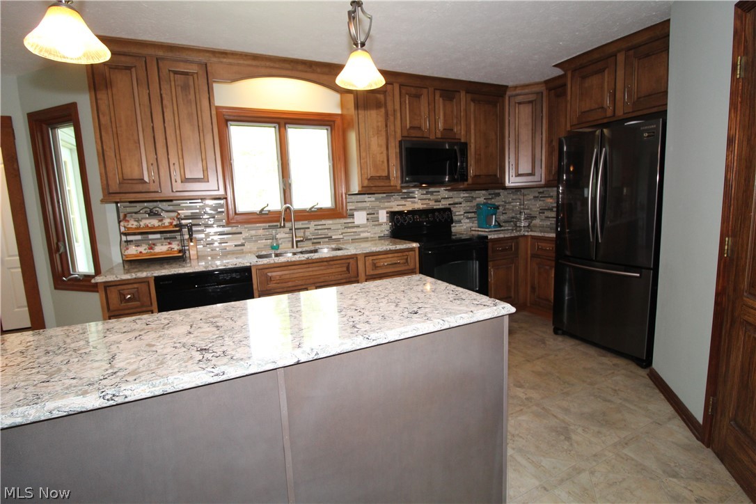 Royal Vly Dev Stage - Residential