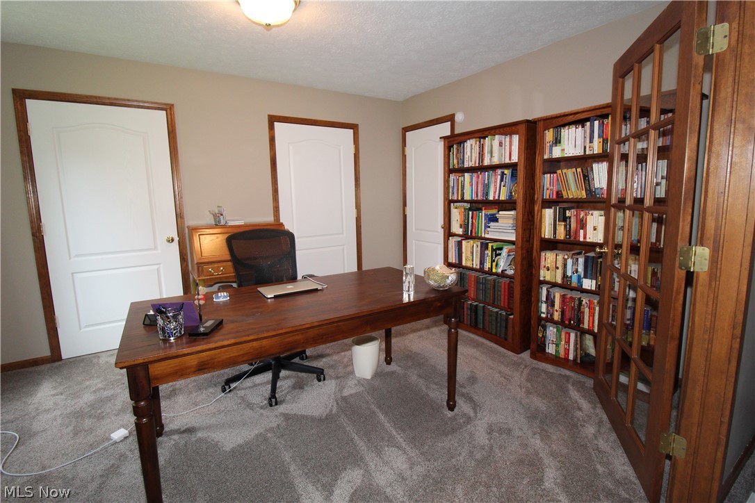 Royal Vly Dev Stage - Residential