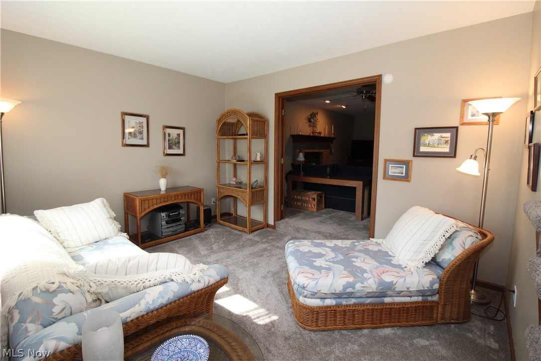 Royal Vly Dev Stage - Residential