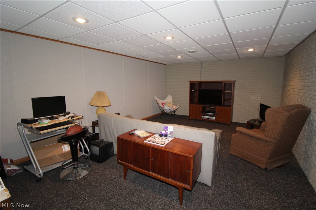 Royal Vly Dev Stage - Residential