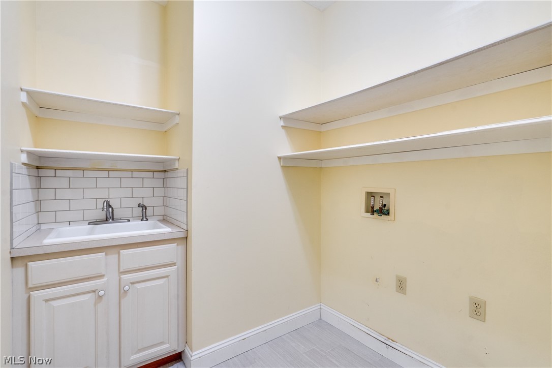 Villas/Saint James - Residential