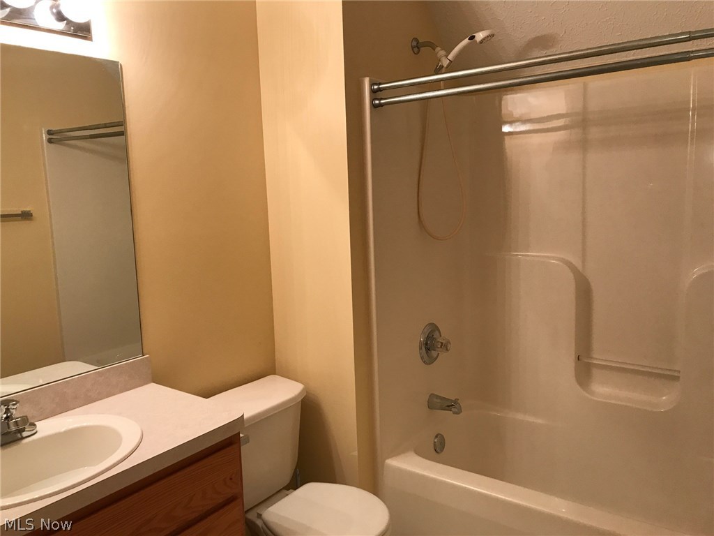 Parkside/Eastwood Village Condo - Residential